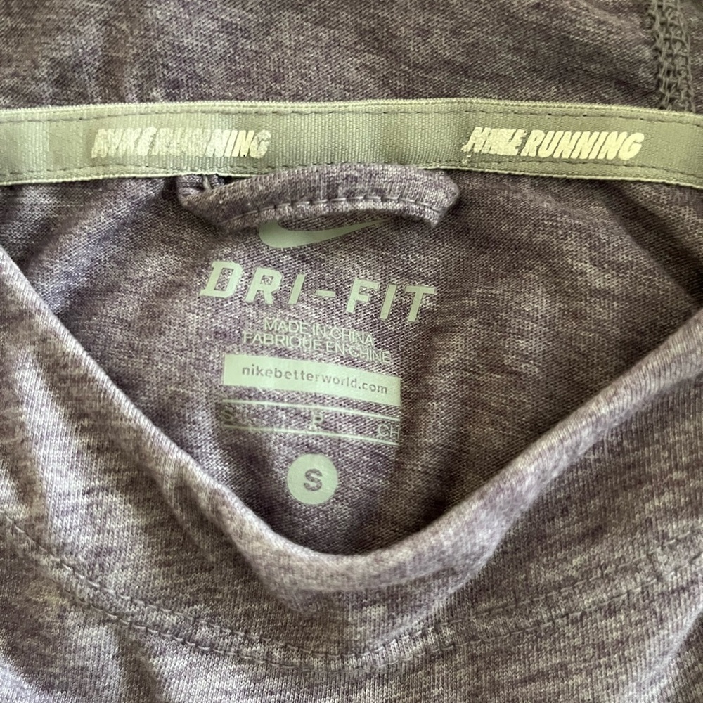 Nike Purple Dri-Fit Baselayer Hooded Pullover Performance Long Sleeve Top - Picture 3 of 7